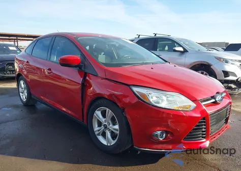 2012 Ford Focus Se z USA, uszkodzony, nr VIN 1FAHP3F25CL429717